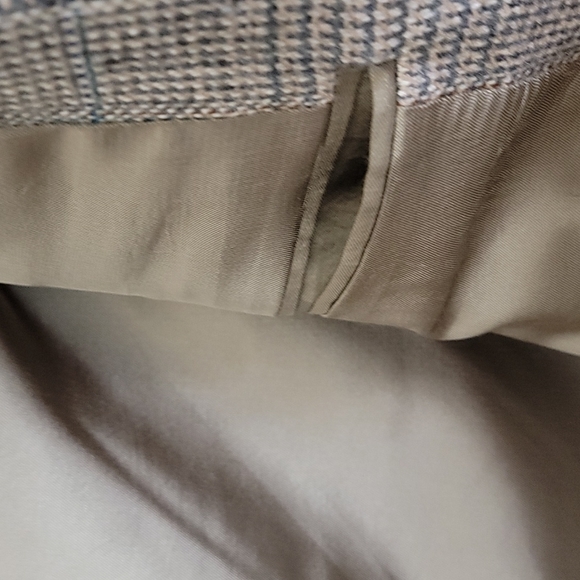 Stafford Tan, Greens & Rust Plaid Dress Jacket 38 / 40 - Picture 13 of 14